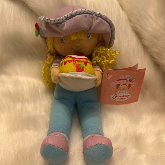 Kellytoy Other - strawberry shortcake friend, ANGEL CAKE